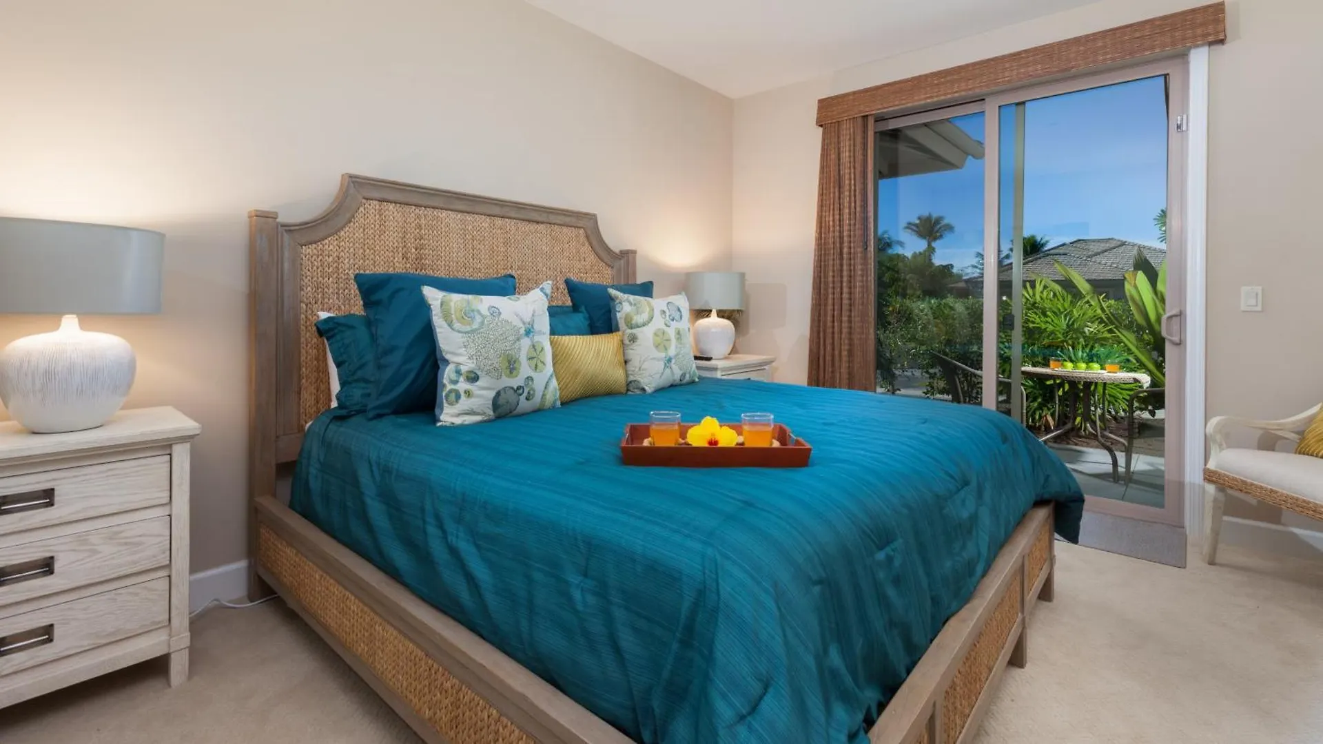 וויקולואה Flora Paradise New Kamilo 3Br Home Steps From Stunning Pool Complex