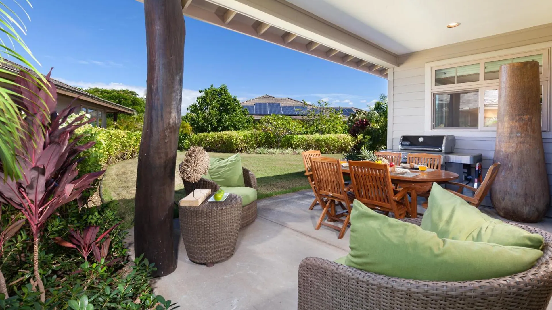וויקולואה Flora Paradise New Kamilo 3Br Home Steps From Stunning Pool Complex